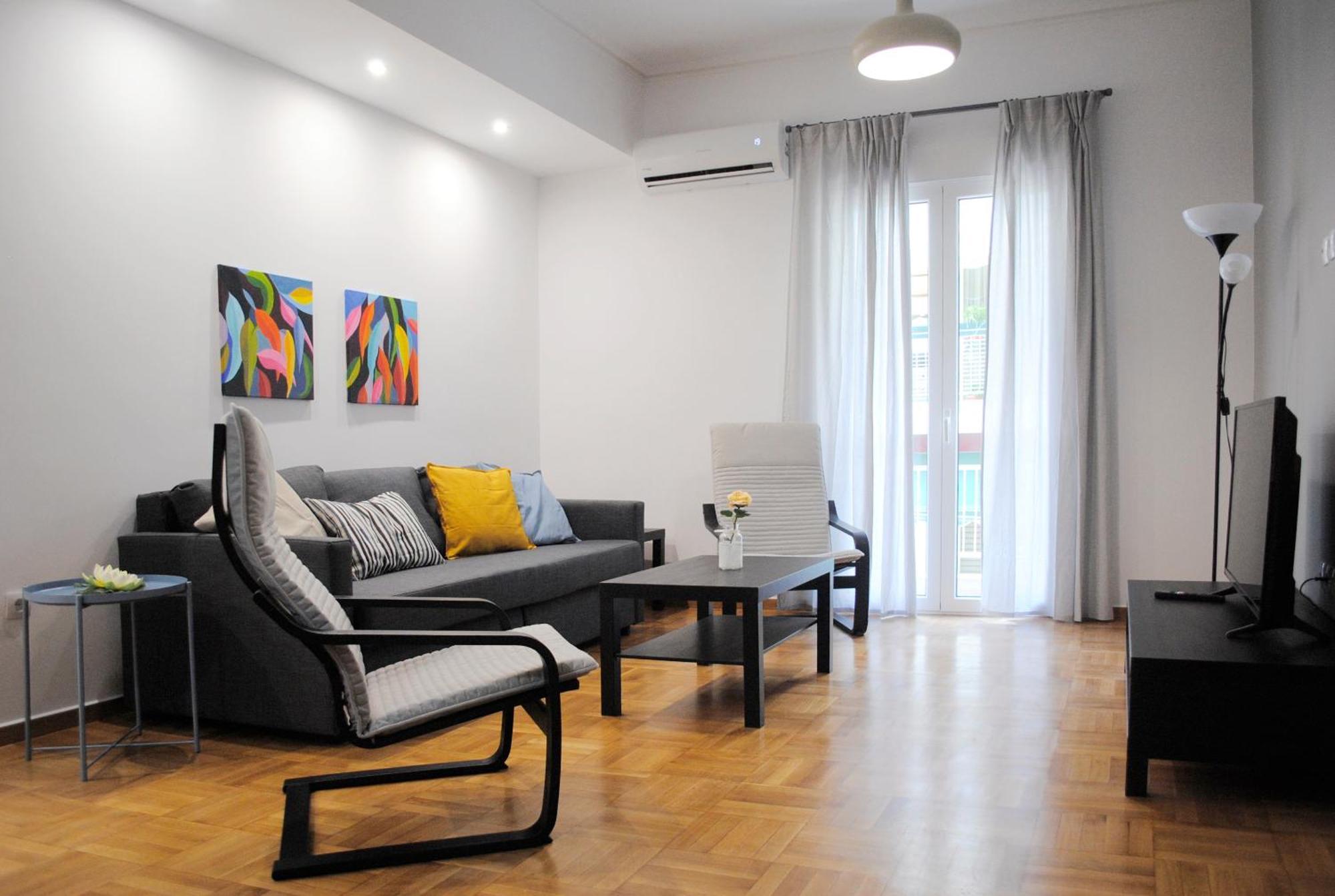Renovated 2 Bedrooms Flat Near The Center Apartamento